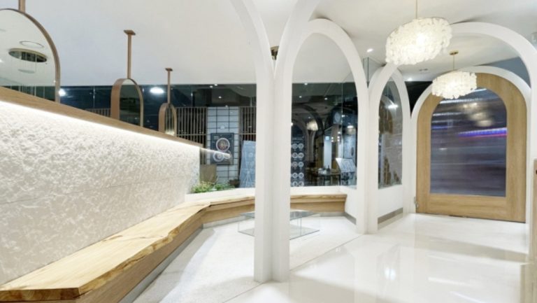 LEEKAJA HAIRBIS (LOTTE Mart Zettaplex Jamsil Store Branch)